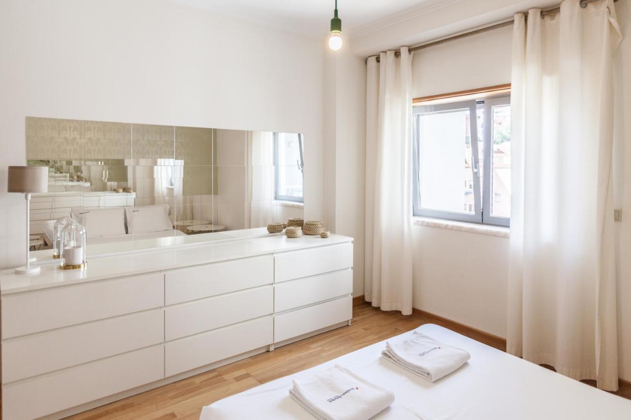 Flh Graca Modest Lissabon